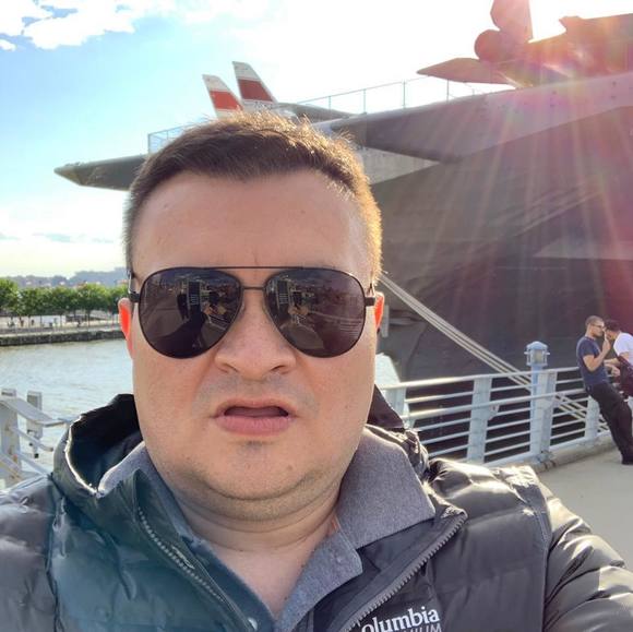 Meet your Posher, Oscar - Picture 1 of 1